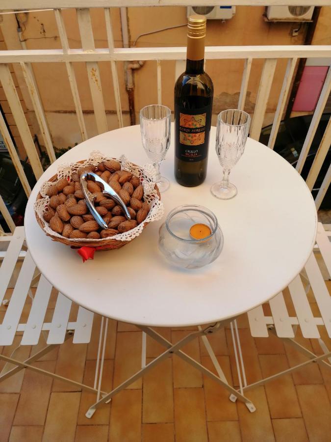 La Casa Del Corso Bed & Breakfast Aragona Eksteriør bilde